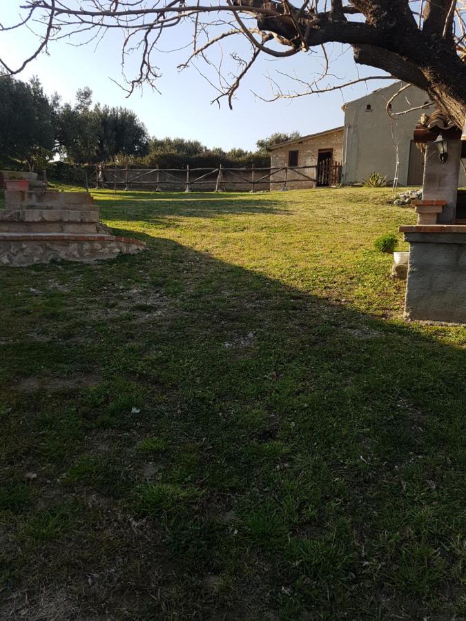 Borgo Santa Lucia Villa Cropani Buitenkant foto